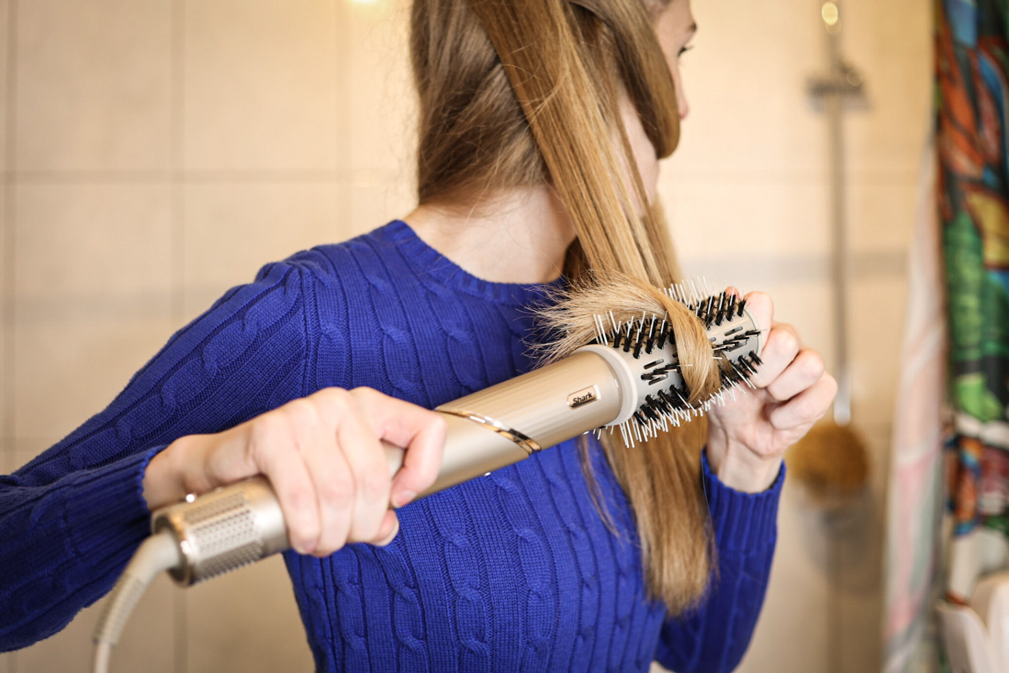 Вы можете увидеть Shark FlexStyle.